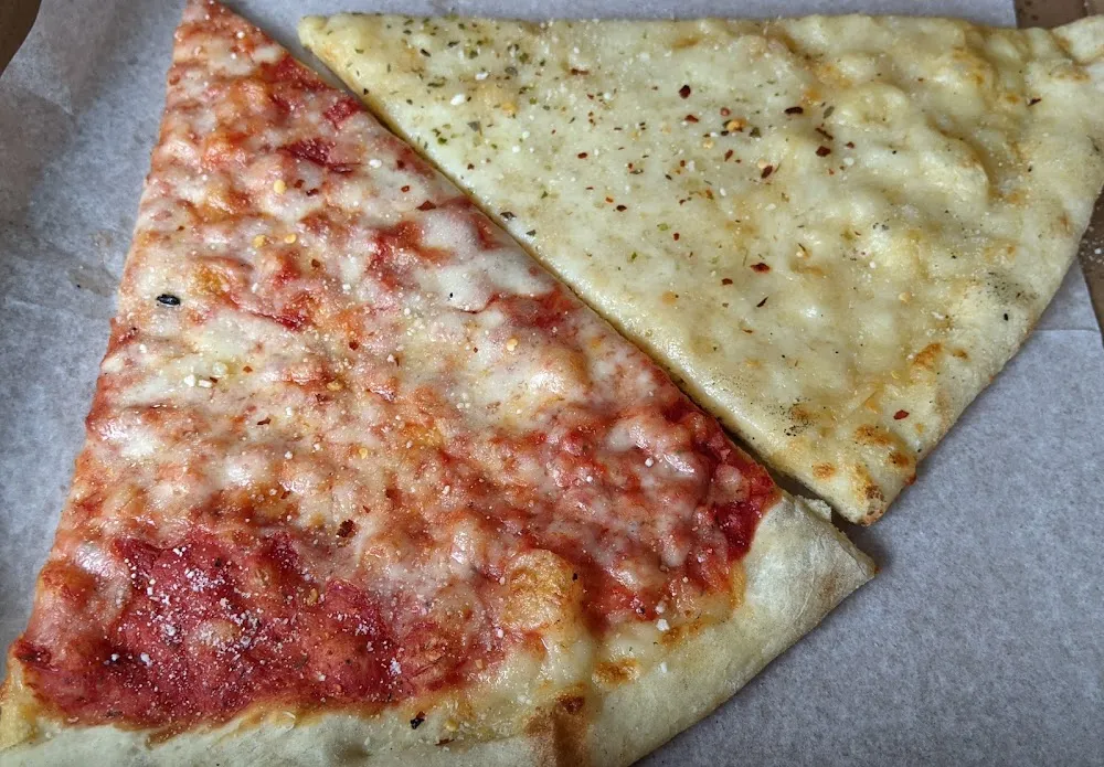 White Garlic and Plain Cheese